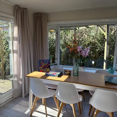Apartmán Veluwe Retreats - With Huge Gardens And Private Saunas On Park With Swimming Pool, Cafeteria And Facilities *