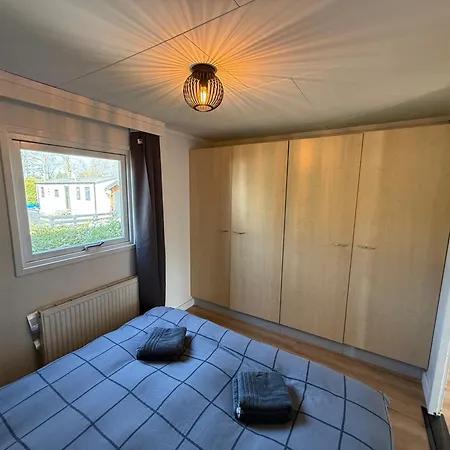 Veluwe Retreats - With Huge Gardens And Private Saunas On Park With Swimming Pool, Cafeteria And Facilities Apartmán *