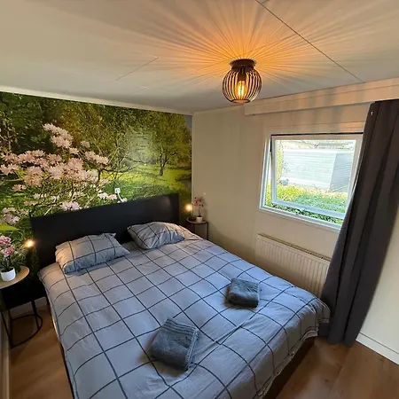 Apartmán Veluwe Retreats - With Huge Gardens And Private Saunas On Park With Swimming Pool, Cafeteria And Facilities *