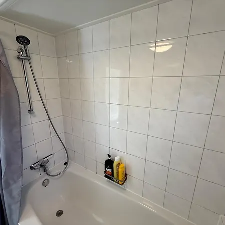 Veluwe Retreats - With Huge Gardens And Private Saunas On Park With Swimming Pool, Cafeteria And Facilities