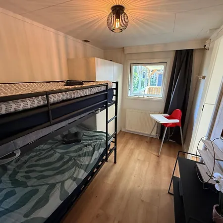 Veluwe Retreats - With Huge Gardens And Private Saunas On Park With Swimming Pool, Cafeteria And Facilities Putten